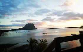 Oceanfront Le Morne Brabant View